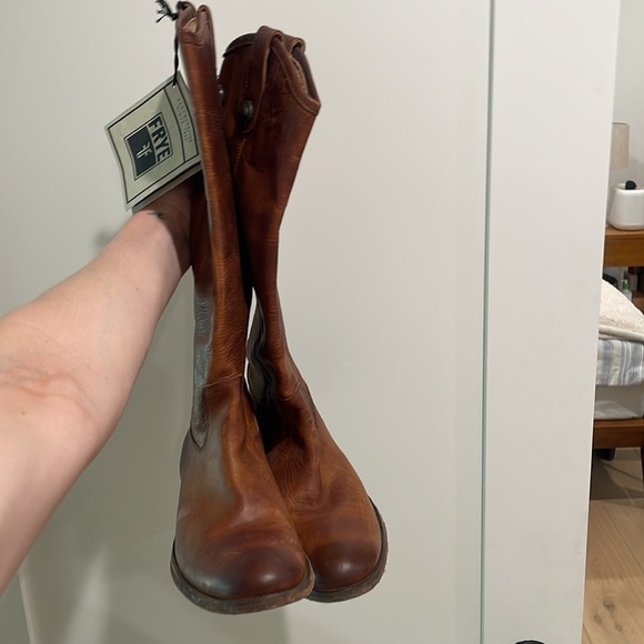 NWT Frye Women’s Boots - Picture 3 of 3